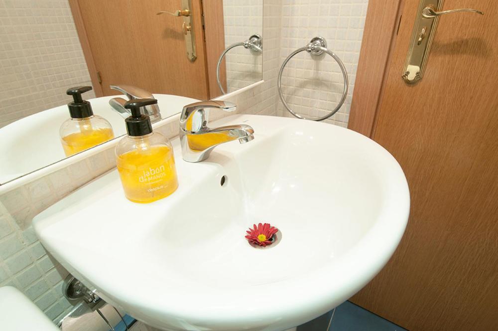Apartamentos Eloisa Madryt Pokój zdjęcie